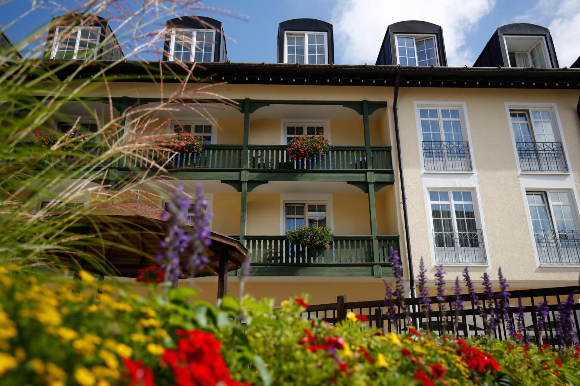 Hotel Bayerischer Hof Miesbach, BW Premier Collection Exterior foto